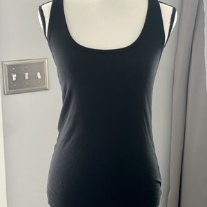 Universal Threads Medium Tank Top Bundle (3)